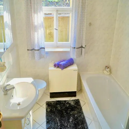 With Natural Garden, Cleaning Included Casa vacanze