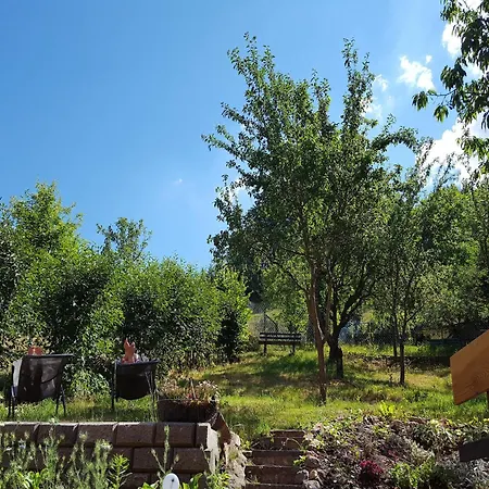 With Natural Garden, Cleaning Included Unterweid